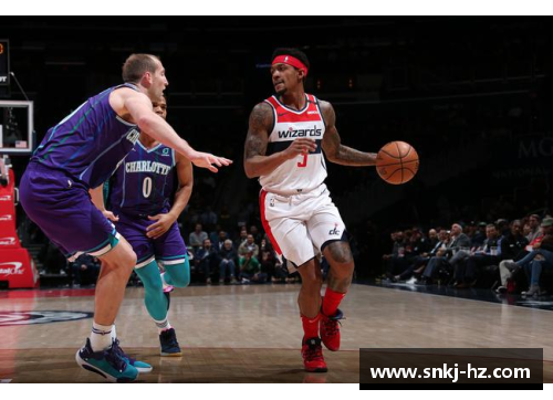 NBA精彩篮球比赛录像回放集锦：每场比赛的精彩瞬间回顾与分析